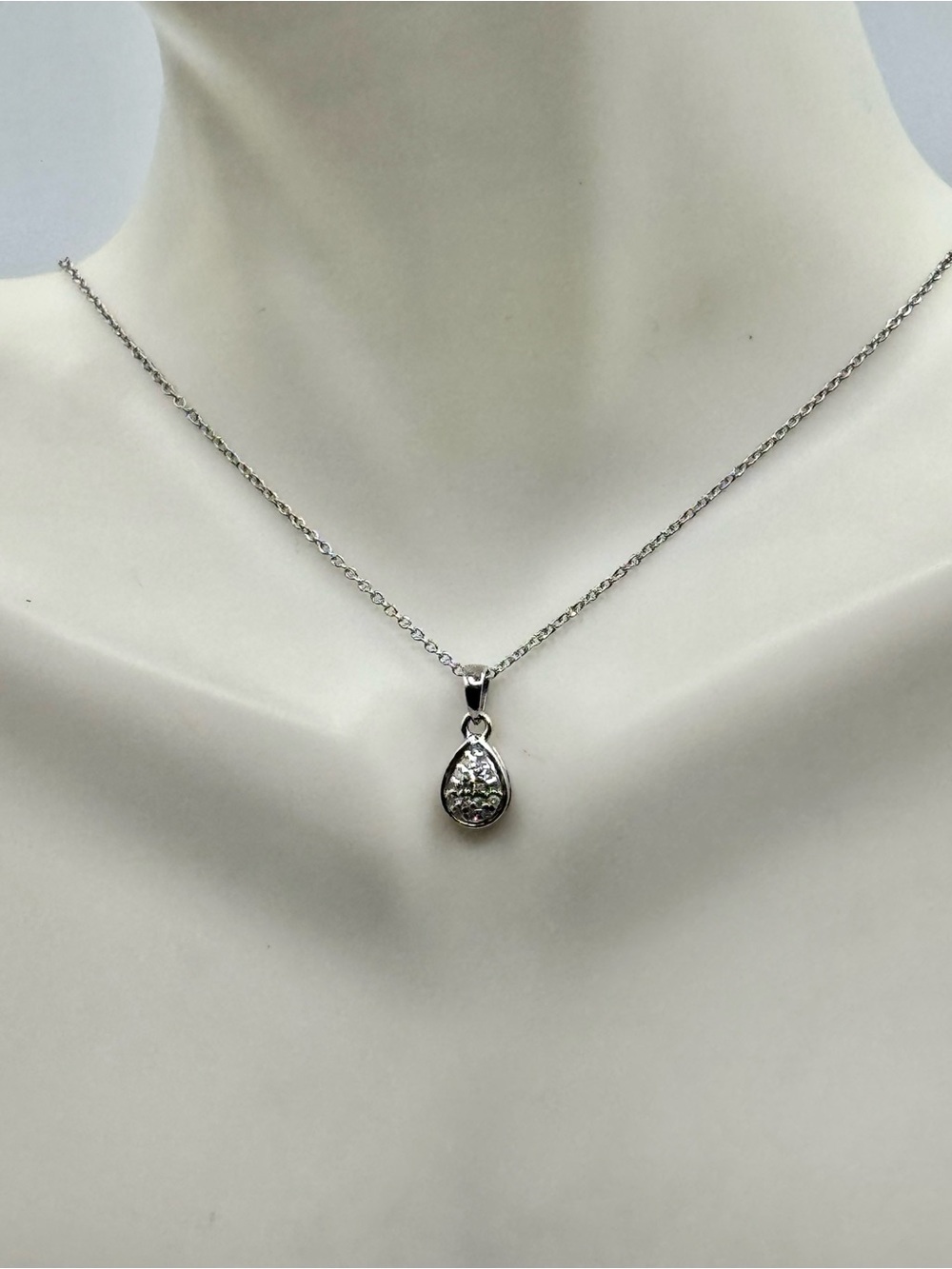 Sterling Silver Teardrop Pendant Necklace with Clear Diamonds